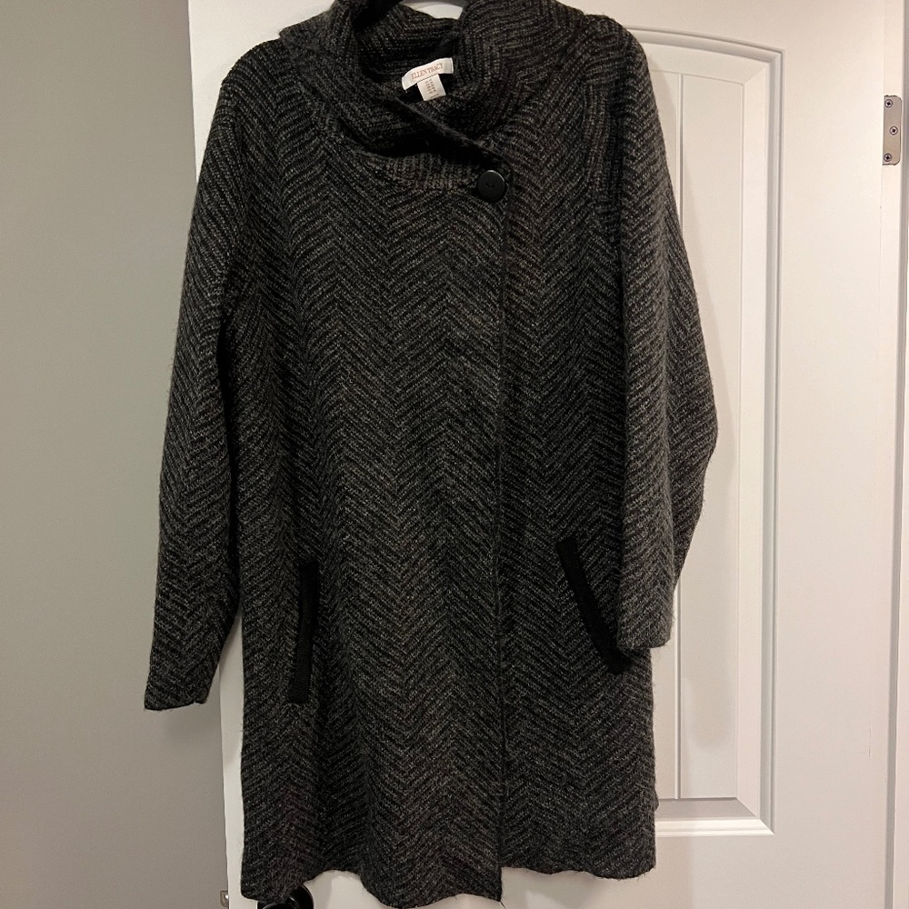 Ellen Tracy sweater